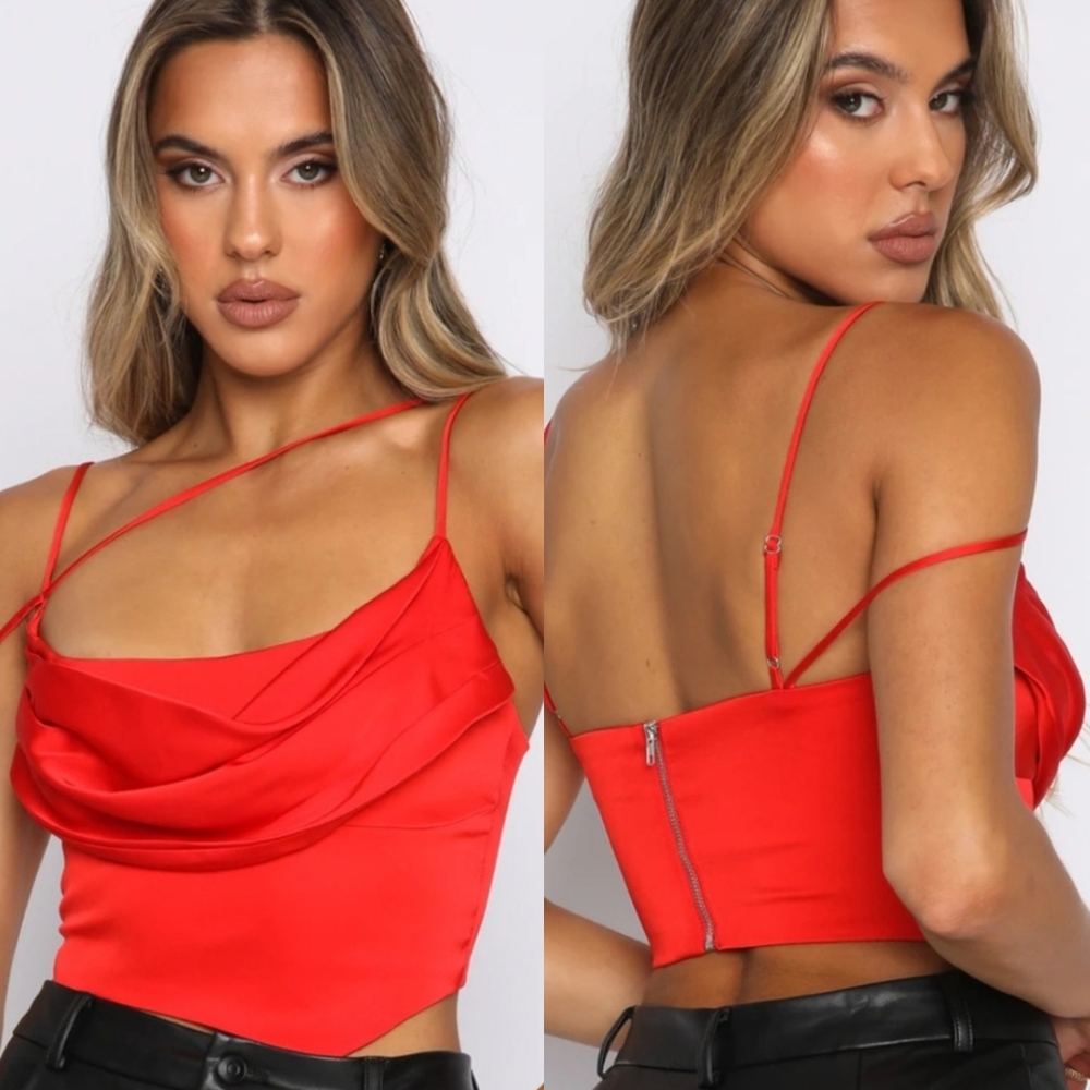 {M} NWT White Fox She Stands Out Bustier In Red